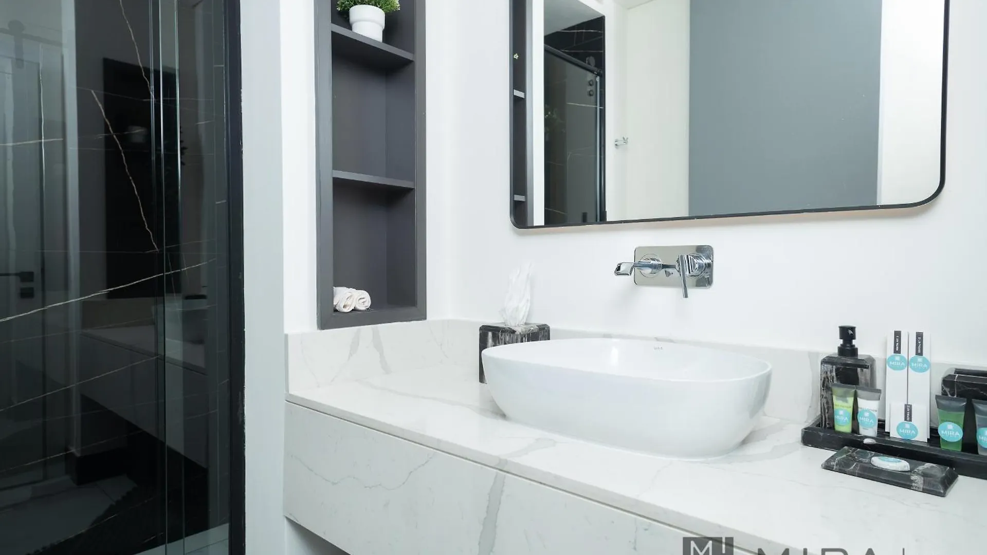 דובאי Mira Holiday Homes - Newly 2 Bedroom With Balcony In Business Bay דירה